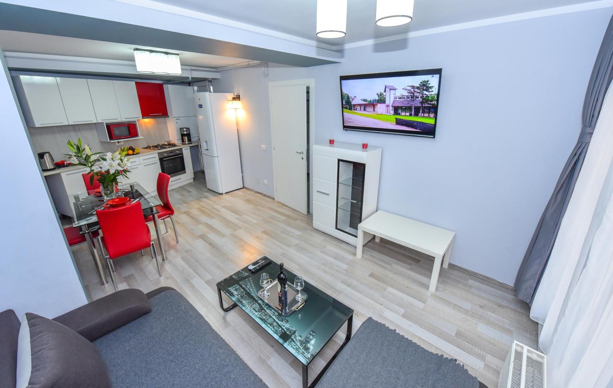 Dracula Adventure Tours Accommodation Bucureşti Exterior foto