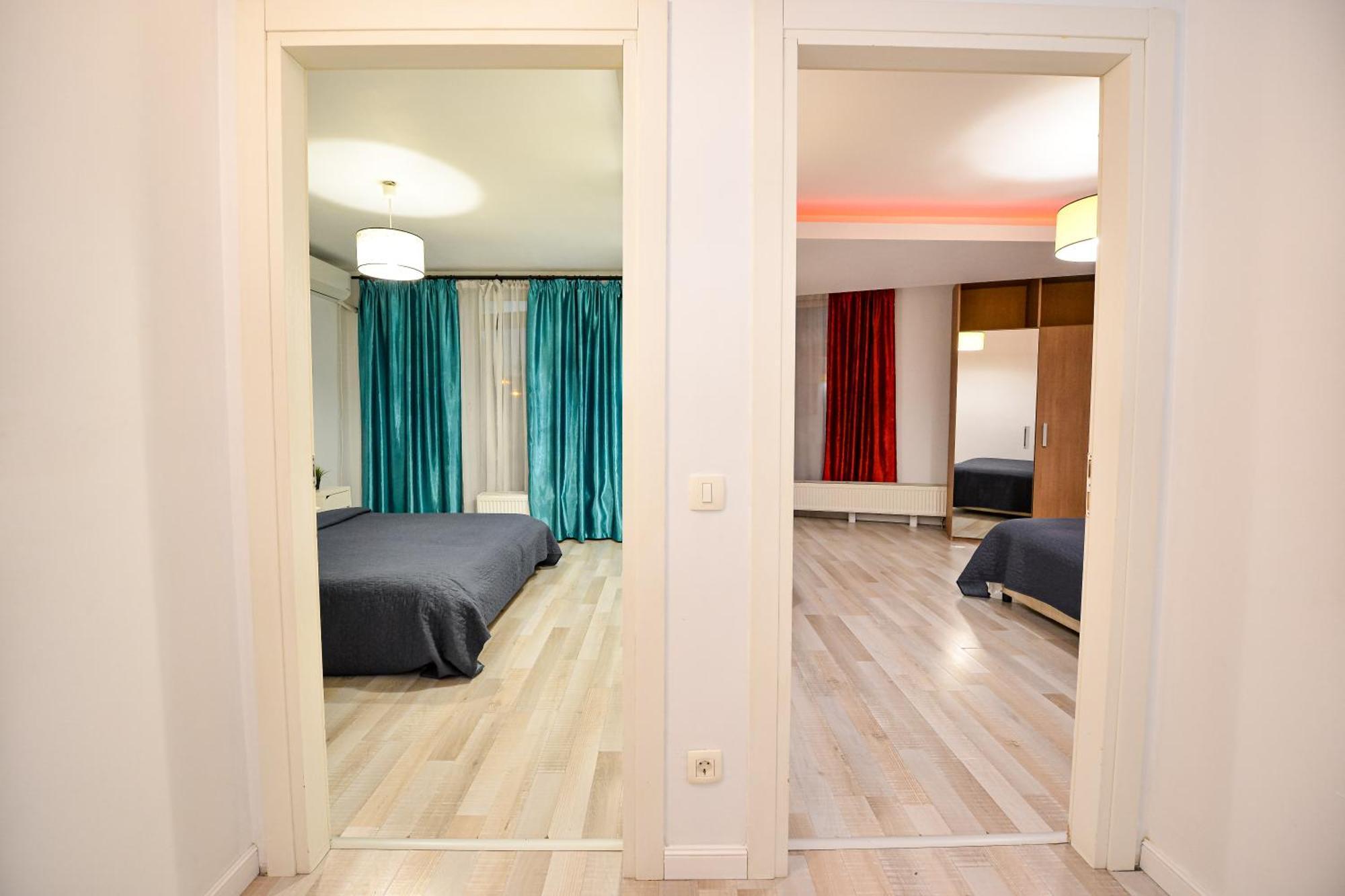 Dracula Adventure Tours Accommodation Bucureşti Exterior foto